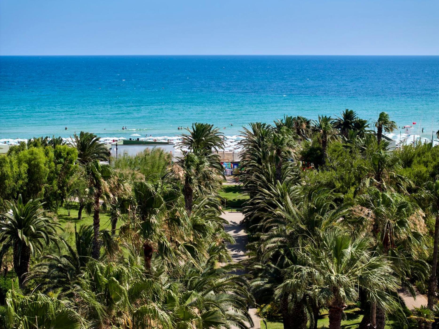 GranSerena Hotel Torre Canne Exterior foto