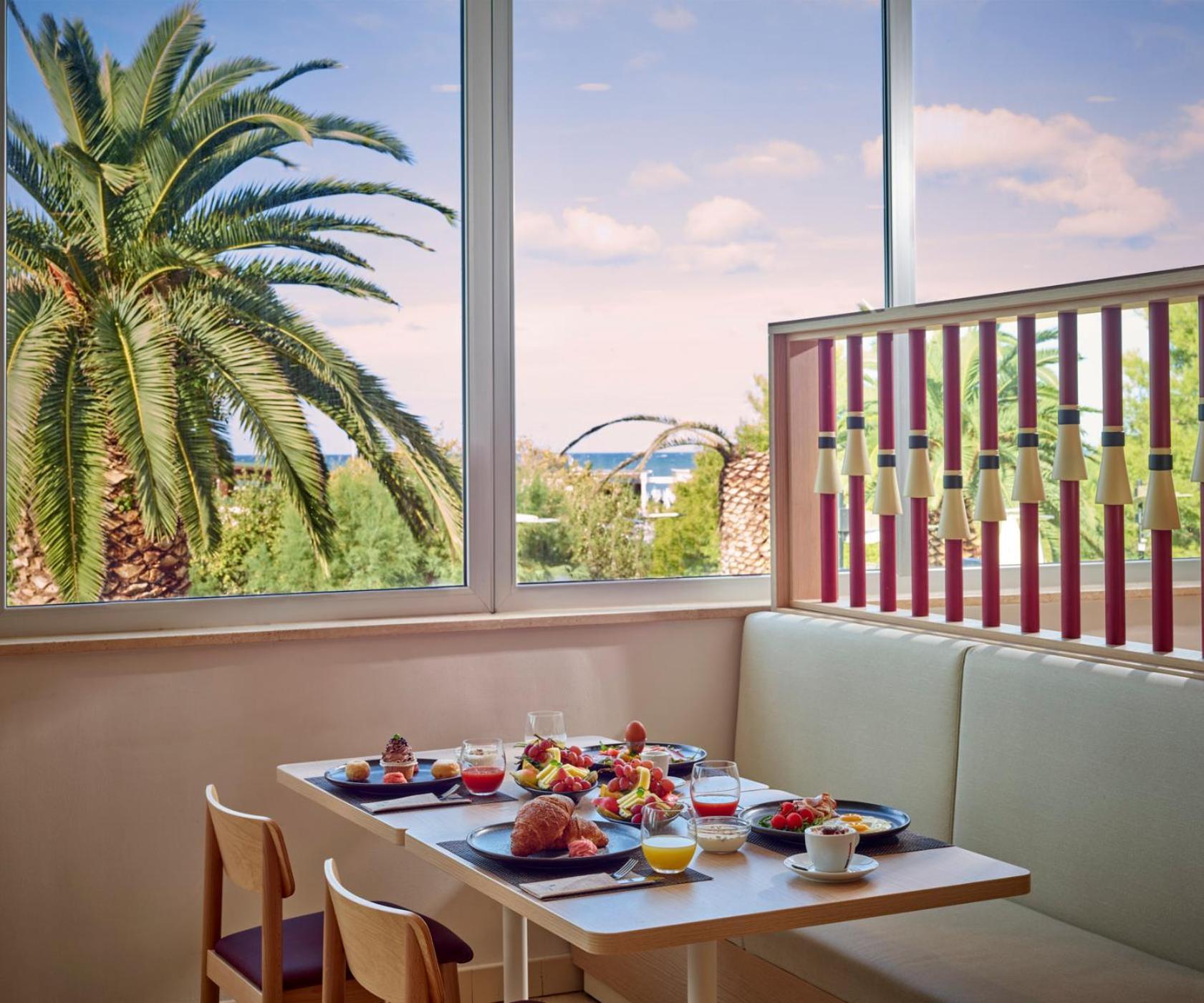 GranSerena Hotel Torre Canne Exterior foto